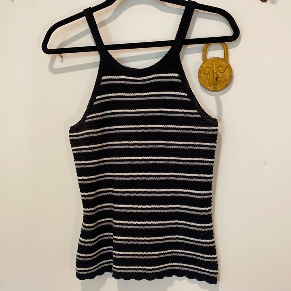 Knitted tank. Feels great on! EUC. M.